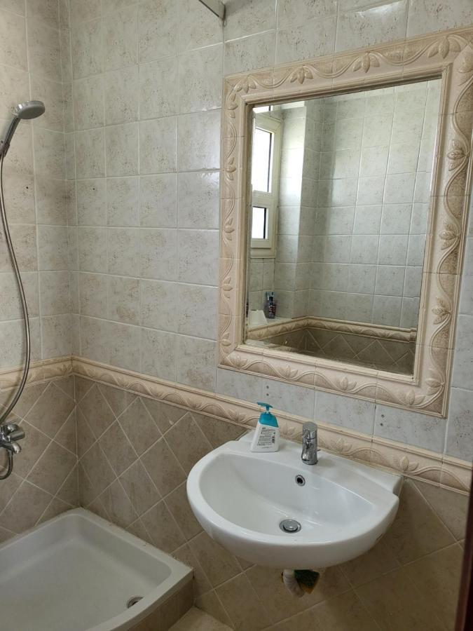 Lovely One-Bedroom Condo With Garden View Каир Экстерьер фото